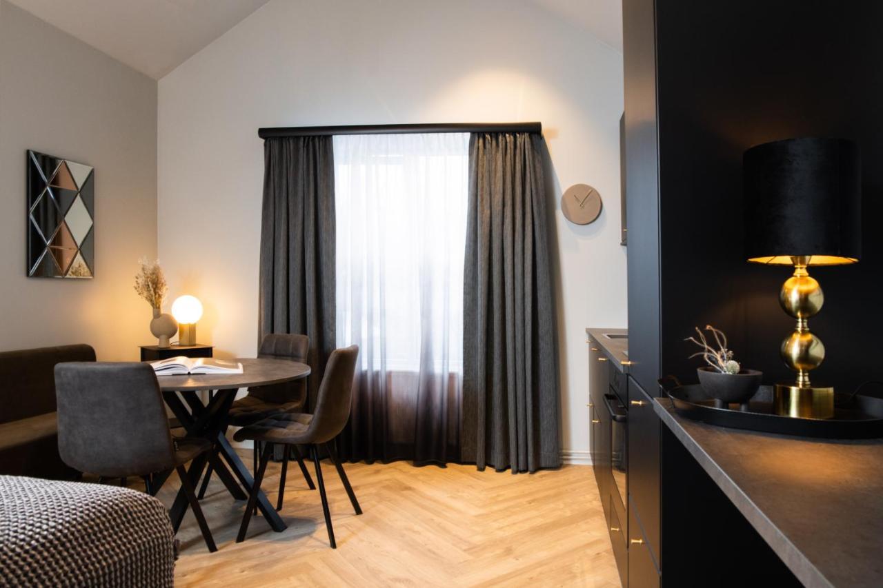 Backyard Apartments By Heimaleiga Reykjavik Bagian luar foto